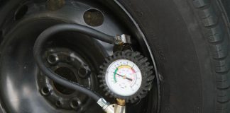 Why checking car tyre pressure is essential